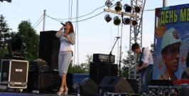 Певица MakSим впервые спела в Биробиджане Владимир Иващенко
