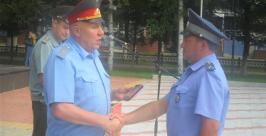Внешний вид проверили у полицейских Биробиджана Макс Кисляков