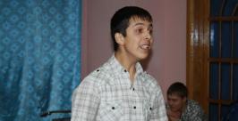 Преподаватели и студенты колледжа культуры выступили перед старшеклассниками в Биробиджане Владимир Иващенко