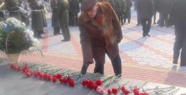 Возложение цветов к Вечному огню Юрий Скачков