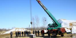 Будущие крановщики осторожно поднимали бетонный блок Владимир Иващенко