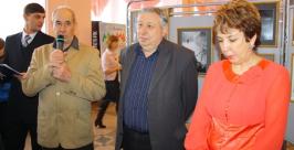 К 75-летию Биробиджана открылась фотовыставка &quotУлица Шолом-Алейхема&quot Владимир Иващенко