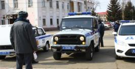 проверка патрульных автомобилей Владимир Иващенко