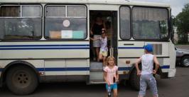 Поездку по достопримечательным местам столицы ЕАО для них организовали сотрудники Центра с Владимир Иващенко