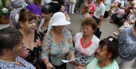 Ветераны Биробиджана посвятили выставку цветов 75-летию города Владимир Иващенко