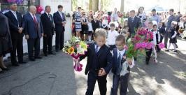 За руку в первый класс Пресс-служба губернатора ЕАО