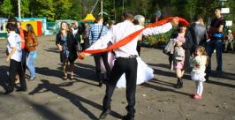 Аллея семьи открыта в Биробиджане  Владимир Иващенко