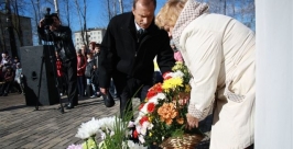 Митинг, посвященный 105-летию Героя Советского Союза Иосифа Бумагина, прошел в Биробиджане Владимир Иващенко