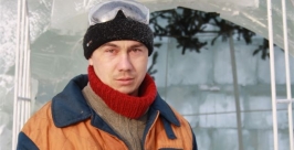 Рабочий предприятия &quotЧистый город&quot Дмитрий Гончаренко Владимир Иващенко 