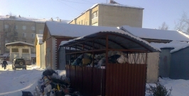 Горы мусора во дворах Биробиджана возмущают &quotНародного корреспондента&quot РИА EAOmedia Народный корреспондент