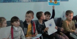 Инспекторы ГИМС ЕАО рассказали биробиджанским школьникам, как оставаться на плаву Пресс-служба ГУ МЧС России по ЕАО