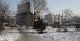 Сквер на пересечении улиц Советская, Ленинградская и Маяковского на виду, но вида не имеет РИА ЕАОmedia
