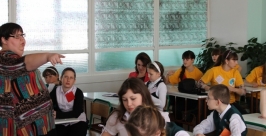 Добровольцы биробиджанских школ впервые провели &quotволонтерские посиделки&quot Центр социально-психологической помощи семье и молодежи