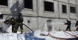 Пожарные ликвидируют последствия &quotвзрыва&quot Пресс-служба ГУ МЧС по ЕАО