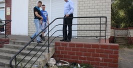 Жалобы горожан с выездом в жилмассивы проверил мэр Биробиджана ИА EAOmedia
