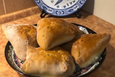 Куриные конвертики с сюрпризом – аромат мяса птицы, яблока и лука сведет с ума любого ИА ЕАОMedia