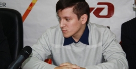 Факелоносец Денис Якимов Владимир Иващенко