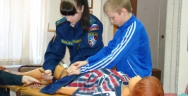 Экскурсией в МЧС ЕАО поощрили лучших учащихся Известковского спецучилища Пресс-служба ГУ МЧС России по ЕАО 