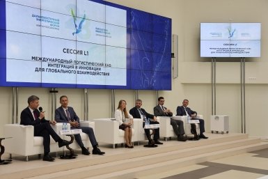 Проблемы морской логистики и технического оснащения на Сахалине обсудили эксперты Владислав Беляцкий, ИА SakhalinMedia