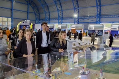 Выставка в рамках форума &quotНефть и Газ Сахалина&quot ИА SakhalinMedia