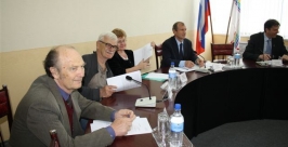 Внеочередное заседание городской Думы Владимир Иващенко, ИА EAOmedia