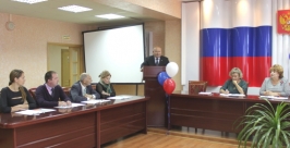 Выступает Анатолий Тихомиров Пресс-служба Законодательного Собрания ЕАО