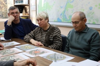 Отличительный символ для могил участников спецоперации выбирают в Биробиджане городская Дума Биробиджана