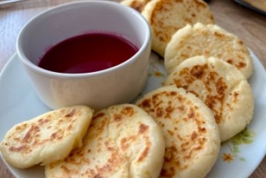 Сырники пышные как пирожки: 1 хитрость перед жаркой - не расползаются и не прилипают ИА KrasnodarMedia