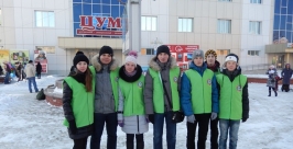 Более 150-ти биробиджанцев приняли участие в уличном шествии в День памяти жертв ДТП Владимир Иващенко ИА ЕАОmedia