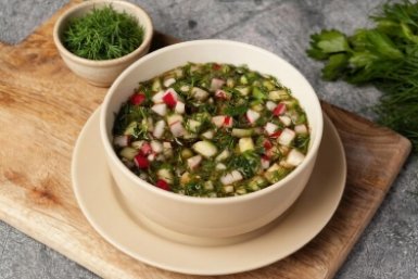Готовлю самую вкусную окрошку - без колбасы, редиса и мазика по рецепту Высоцкой: нежная, пикантная, но с яблоком