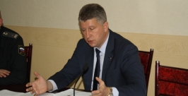 Мэр города Андрей Пархоменко  Владимир Иващенко 