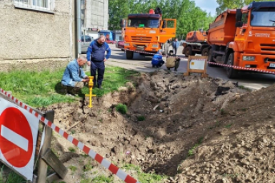 Порыв трубопровода обнаружен на ул. Широкой в Биробиджане