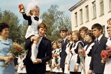 Когда уйдём со школьного двора: 8 вопросов о выпускных в СССР — Тест для хранителей эпохи