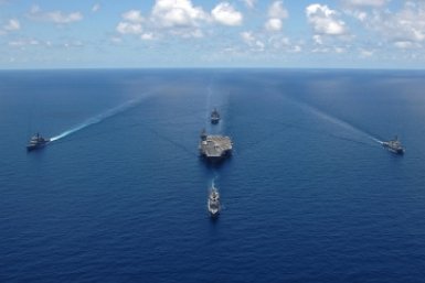 Иран и США обменялись ракетными ударами