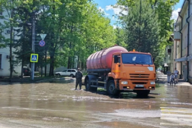 Переулок Театральный в Биробиджане избавят от постоянных подтоплений из-за дождей