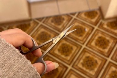 Точу ножницы сама и быстро - даже мужа не зову: 4 простых способа