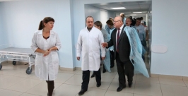 Губернатор осмотрел обновленную больницу Департамент пресс-службы губернатора и правительства ЕАО