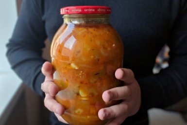 Лечо без уксуса и масла: получается вкуснее классического — рецепт на 4 банки