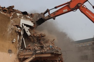 Снести расселенный аварийный дом через суд заставляют чиновников в ЕАО