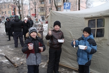Выставкой спецтехники и солдатской кашей отметили День защитника Отечества в Биробиджане Сайт Центра социально-психологической помощи семье и молодежи