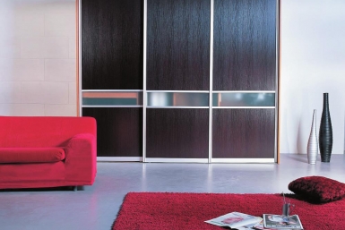Шкаф производства фарбики Yinghekitchen, стоимость 4900 ю Мебельный дом Decorte
