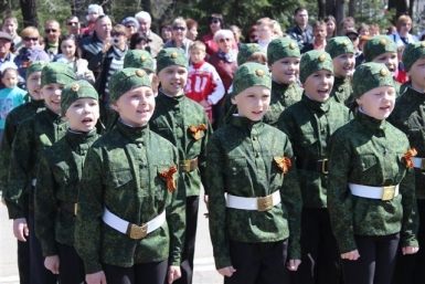 Костюмированный плац-парад в Биробиджане посвятили Дню Победы Иващенко Владимир, ИА EAOmedia