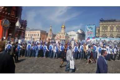 Волонтеры ЕАО приняли участие в праздновании Дня Победы в Москве http://molodezh79.blogspot.ru/