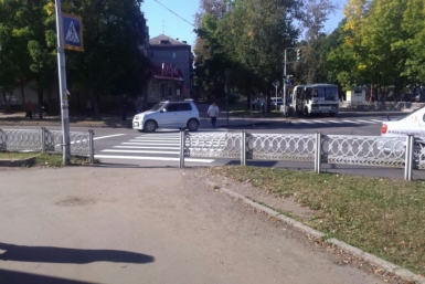 Пожилую женщину сбили на пешеходном переходе в центре Биробиджана  областная ГИБДД