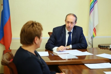 Жалобы жителей области президенту РФ рассмотрел глава ЕАО Александр Левинталь Департамент пресс-службы губернатора и правительства ЕАО