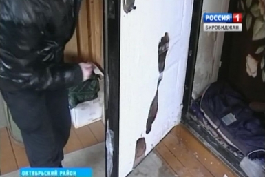 Ледяным пленом обернулась жизнь подтопленцев с.Амурзета ЕАО в новостройках с приходом зимы ГТРК &quotБира&quot