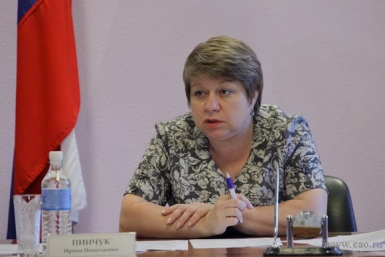 Бывший вице-премьер ЕАО Ирина Пинчук пока не &quotзавязала с советами&quot руководителям области www.eao.ru