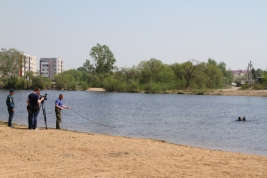 &quotМусорные&quot погружения совершили водолазы МЧС на двух водоемах Биробиджана    пресс-служба ГУ МЧС России по ЕАО