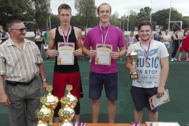 Всем призерам вручены кубки и памятные дипломы www.eao.ru
