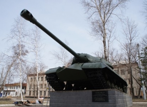 День в ЕАО: открыто отделение Палаты Мер и Весов, установлен памятник "Танк ИС-3"